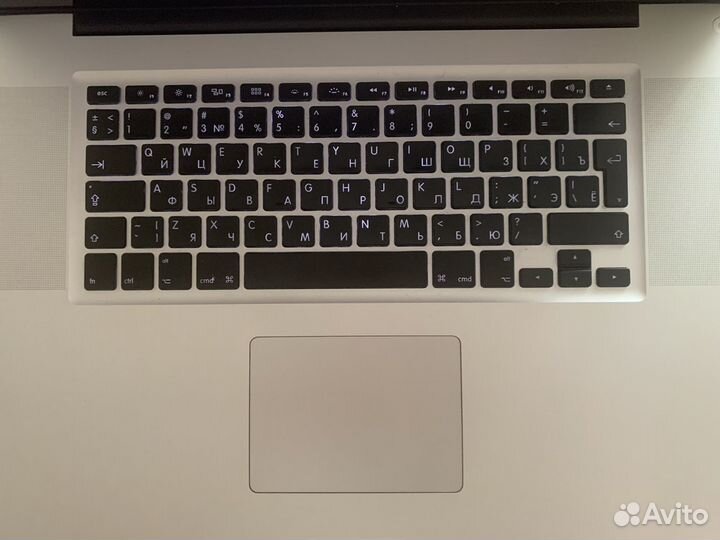 Продаю Apple MacBook Pro “17 2011