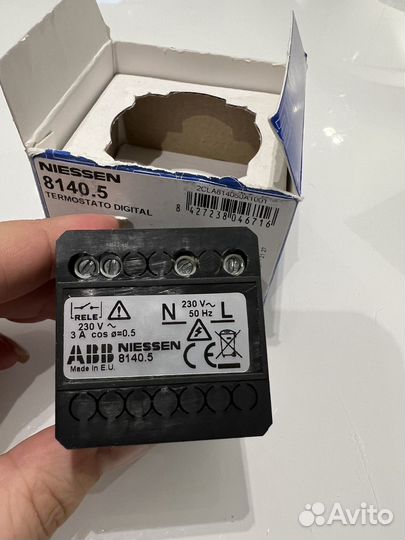 Терморегулятор abb nie 8140.5