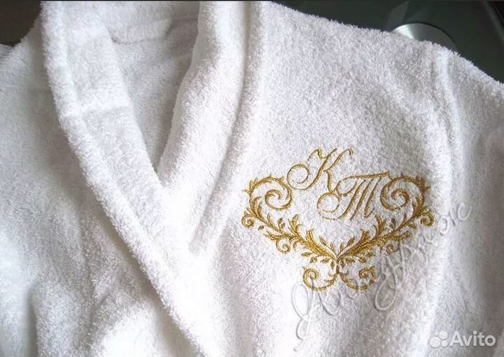 Машинная вышивка на одежде