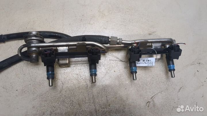 Форсунка топливная Audi A4 (B6), 2001