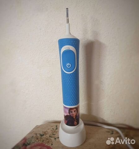 Зубная щетка Oral-b