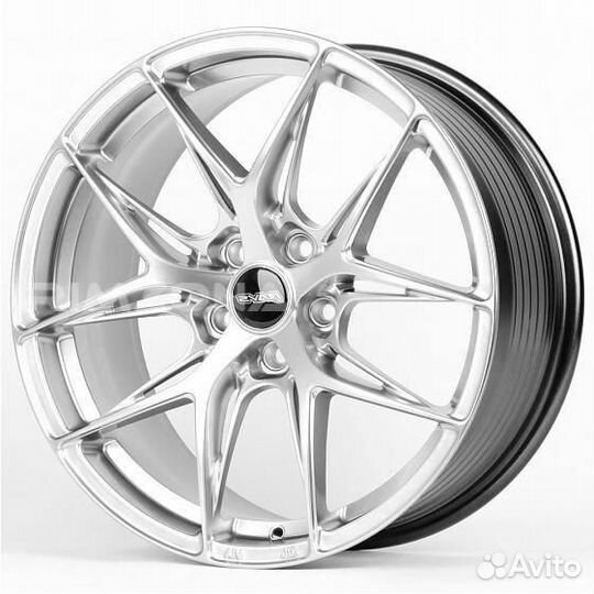 Литой диск BBS R18 5x108