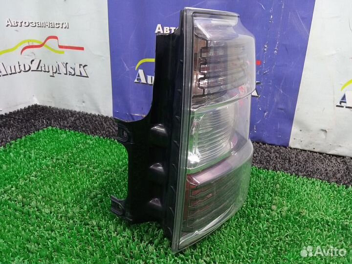 Стоп-сигнал задний правый Mitsubishi pajero IV