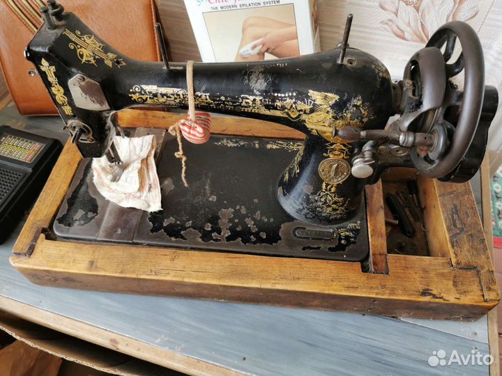 Швейная машинка Singer