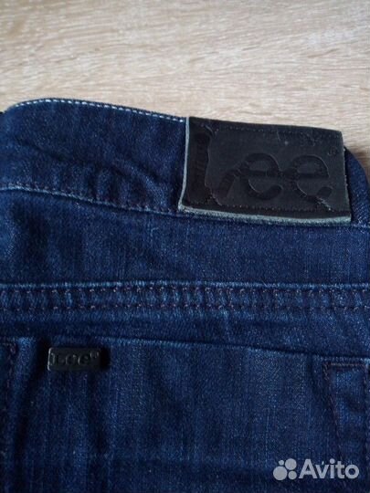 Джинсы Lee