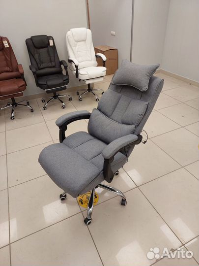 Домашнее тканевое кресло с массажем