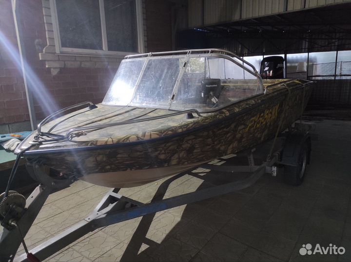 Мотолодка Касатка 450 с двигателем и прицепом