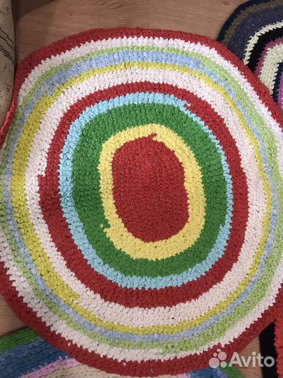 Коврик ручной работы