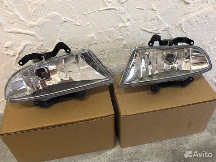 Противотуманная фара Хендай Акцент
