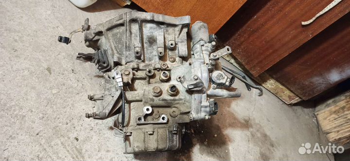 Toyota AMT робот