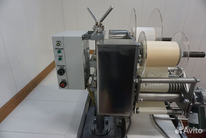 Установка нанесения этикеток ипкс-099П