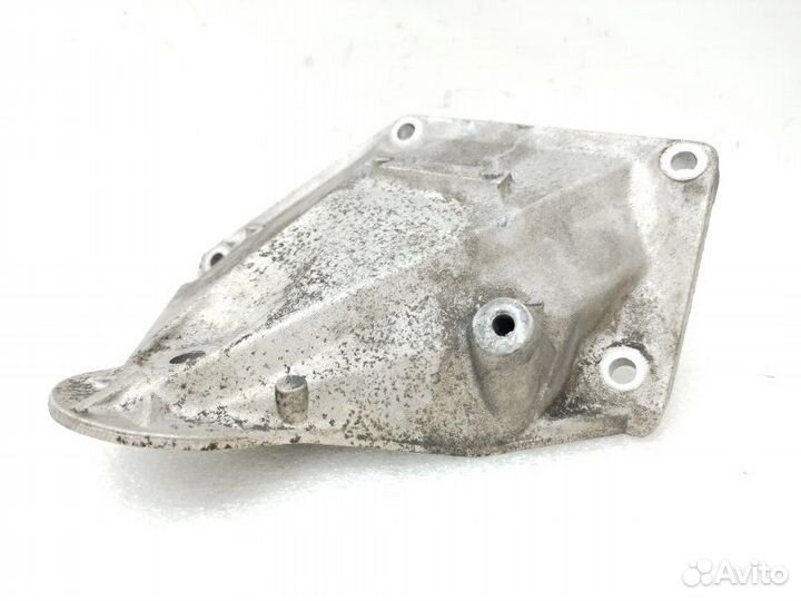 Кронштейн двигателя левый Bmw 5-Series E60 3.0