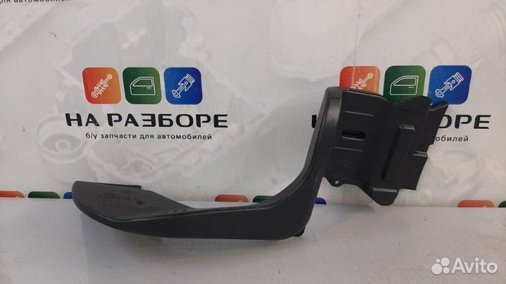 Воздуховод отопителя передний левый Toyota Rav4