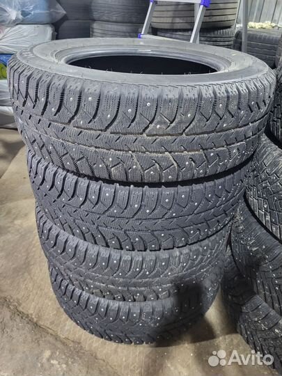 Firestone Ice Cruiser 7 235/65 R17 108T