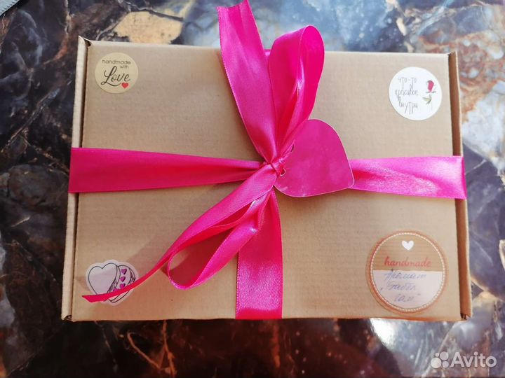 Подарочный бокс