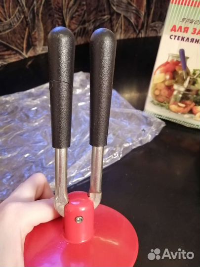 Ключ для закупорки стеклянных банок