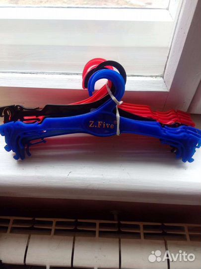 Стеллажи для одежды