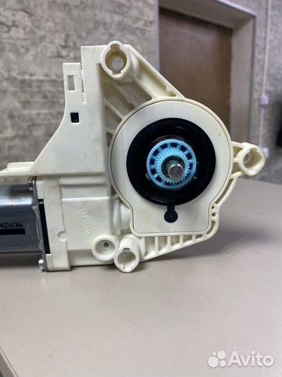 Моторчик стеклоподъемника Ауди А4 Б8 8К