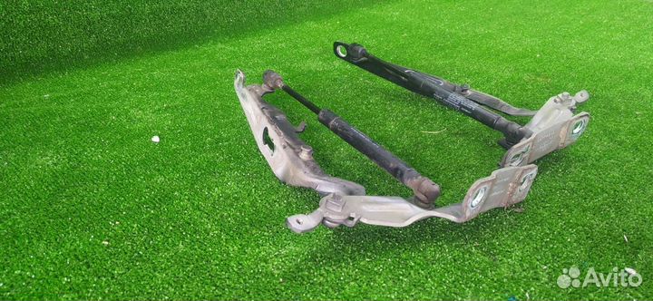 Петли капота Комплектом Volvo Xc60 B4204T6 2012