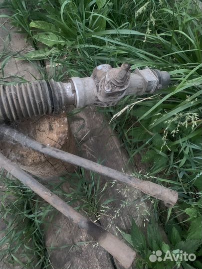 Рулевая рейка priora