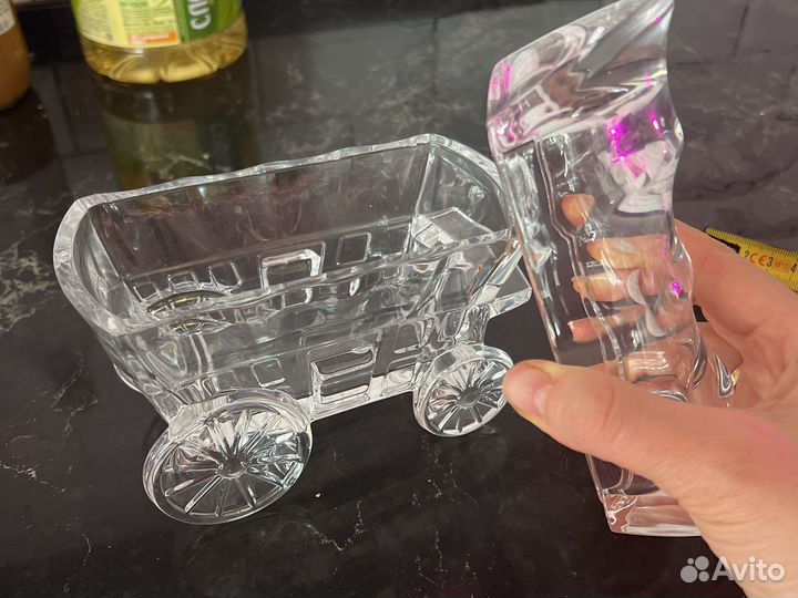 Конфетница хрустальная в виде телеги