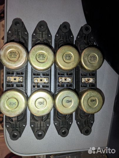 Сдвоенные динамики Sony 1-529-408-11