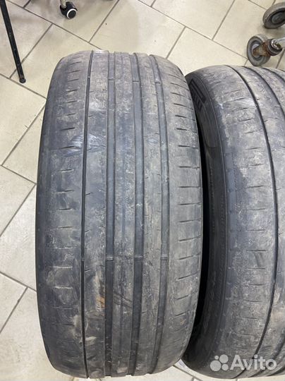 Pirelli P Zero 245/40 R20 и 275/35 R20 102Y