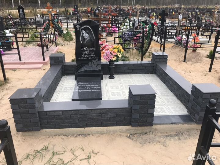 Памятники, благоустройство мест захоронения
