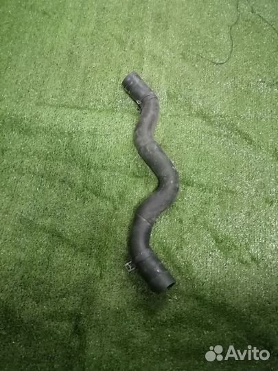 Патрубок охлаждения (радиатора) LFS5-15-186A Mazda