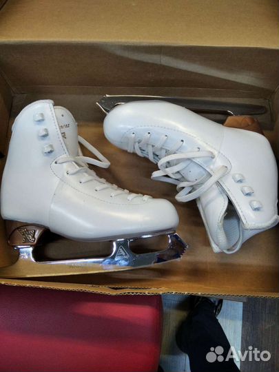 Коньки фигурные детские профессиональные 20.0