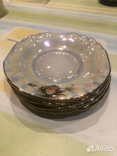 Чайные блюдца