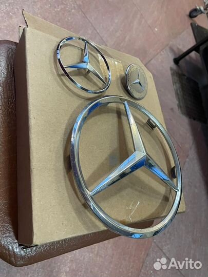 Эмблема капота оригинал Mercedes MLw164/GLx164