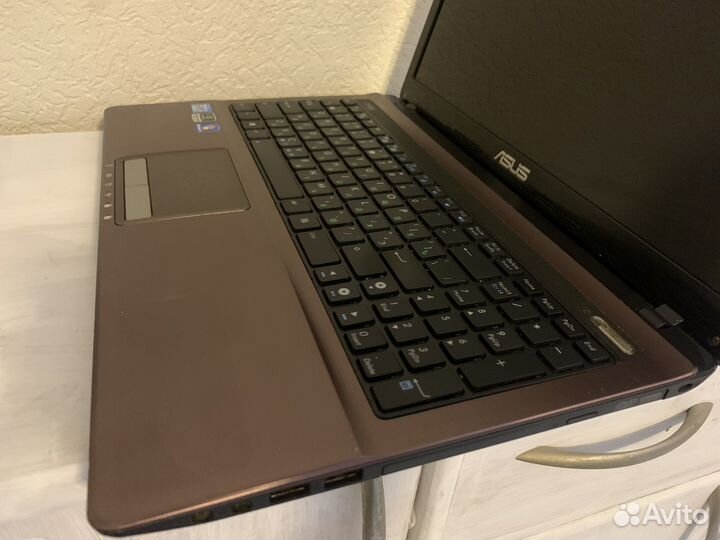 Ноутбук Asus K52JC, i3-2310m, 6GB, 120 SSD, GT520
