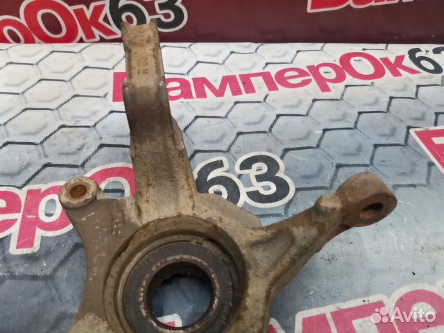 Кулак поворотный передний правый Renault Duster