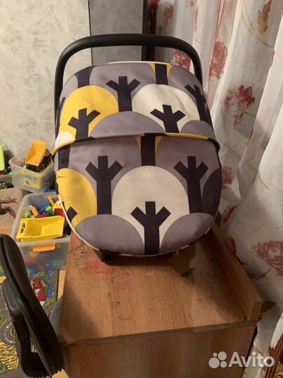 Детское авто кресло 0+