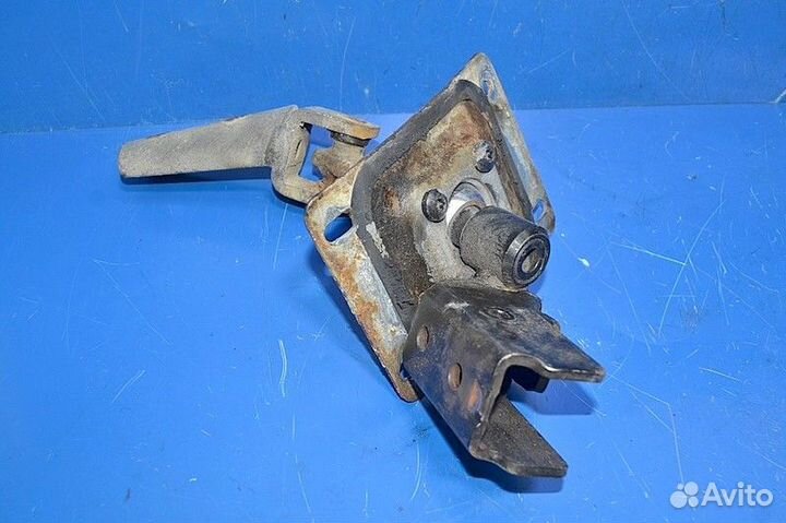 Кронштейн кулисы переключения передач DAF XF105 (0