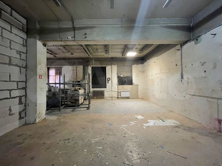 Склад/производство 390 метров, 1 этаж, ворота