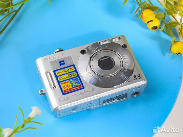 Фотоаппарат Sony DSC-W30