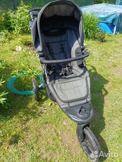 Коляска прогулочная