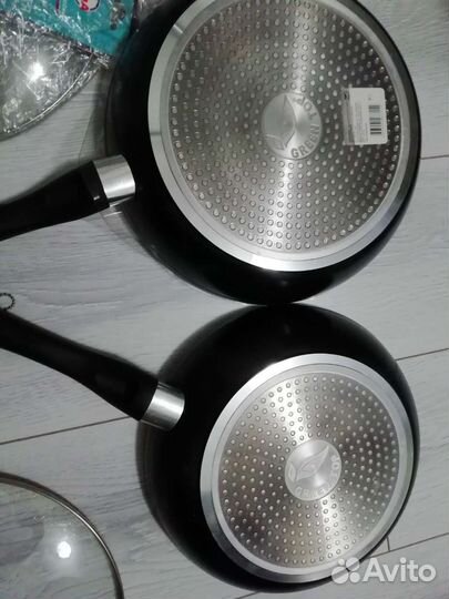 Сковорода новая