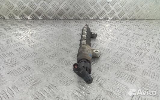 Топливная рампа дизельная toyota RAV 4 ZSA3 (DEA06