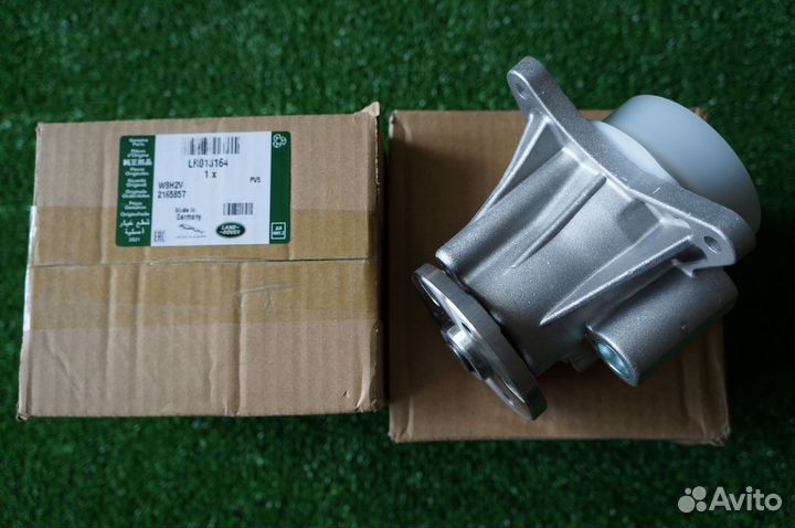 Насос водяной (помпа) 3.0 TDV6 - LR013164