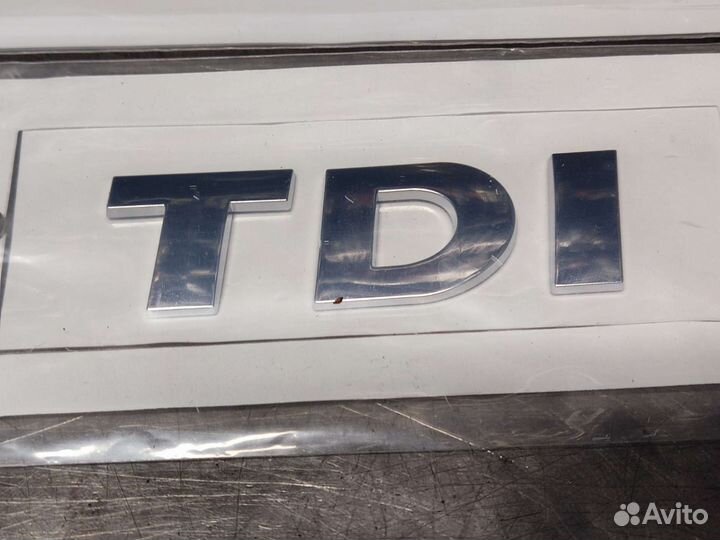 Надпись крышки багажника VW *Touareg V6 TDI*