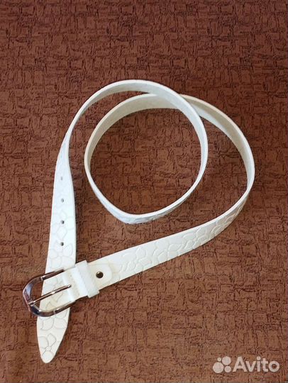 Ремень женский кожаный белый