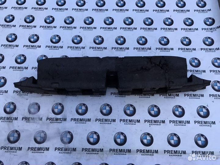 Абсорбер переднего бампера Volkswagen Touareg 7P6