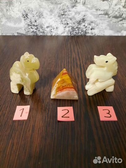 Фигурки из оникса, сувенир верблюд,пирамида,лошадь