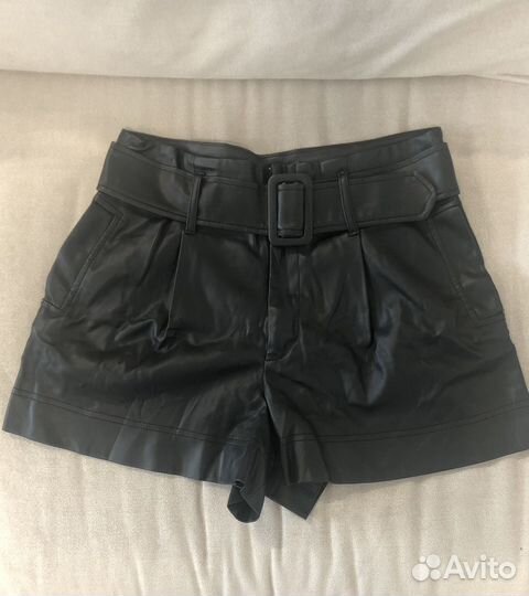 Кожаные шорты Zara, размер M