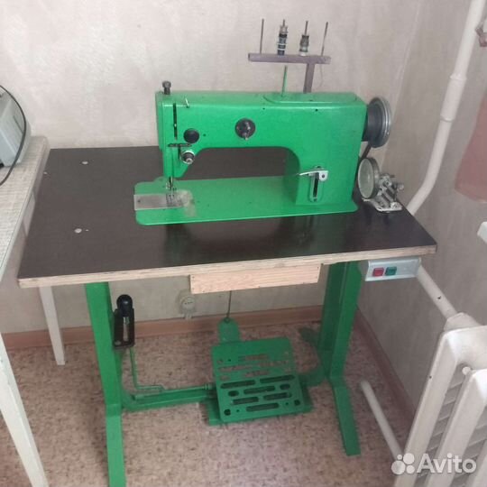 Швейная машина