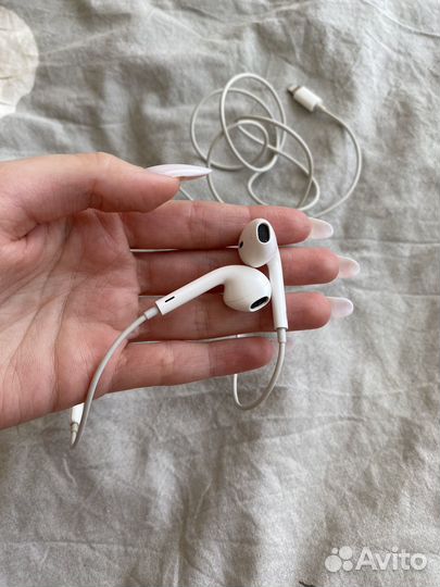 Наушники проводные apple earpods lightning