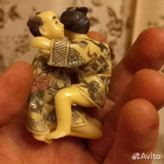 Статуэтка нецки